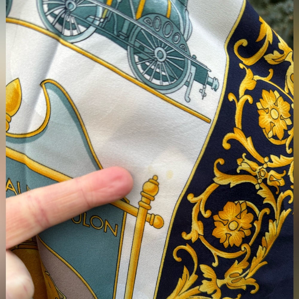 Celine train silk scarf - Picture 12 of 12